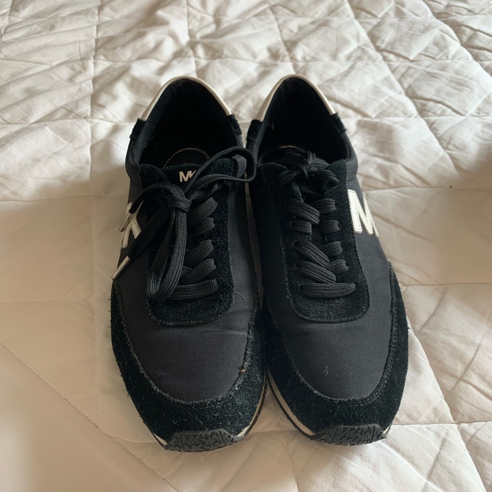 Michael Korks sneakers